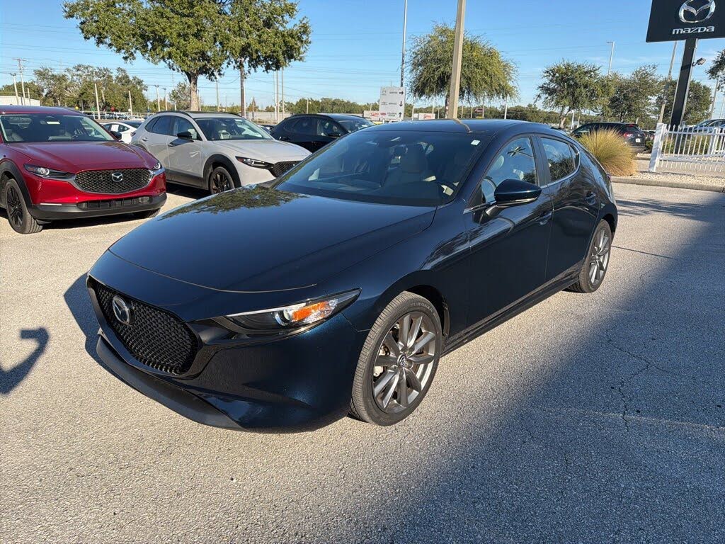 2023 Mazda MAZDA3 2.5 S Preferred Hatchback FWD