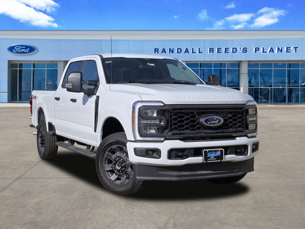2026 Ford F-250 Super Duty XL Crew Cab 4WD