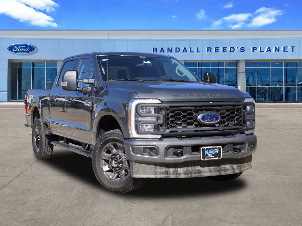 2026 Ford F-250 Super Duty XL Crew Cab 4WD