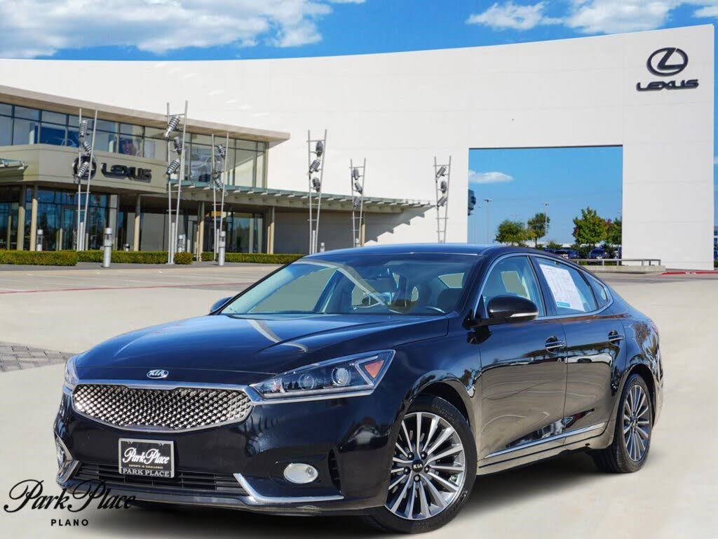 2017 Kia Cadenza Premium