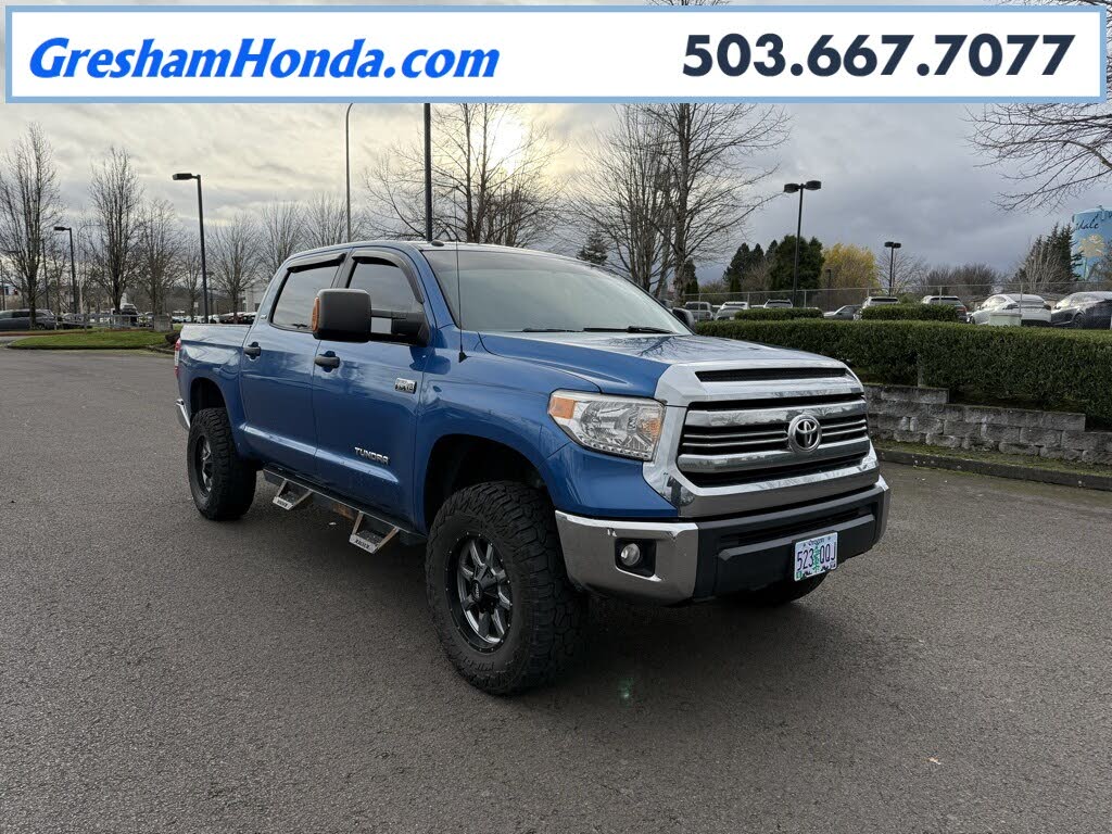2017 Toyota Tundra SR5 CrewMax 5.7L 4WD