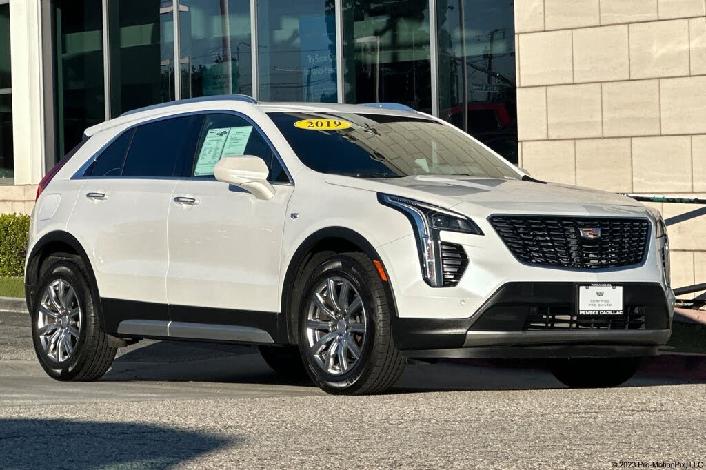 2019 Cadillac XT4 Premium Luxury FWD