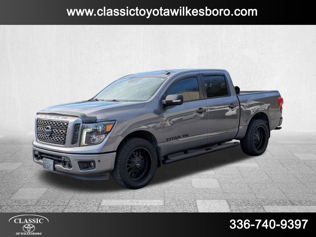 2019 Nissan Titan SV Crew Cab 4WD