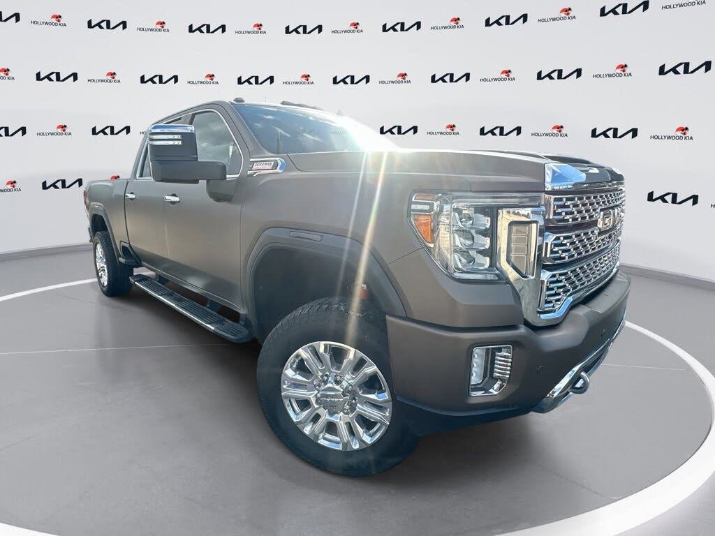 2020 GMC Sierra 2500HD Denali Crew Cab 4WD
