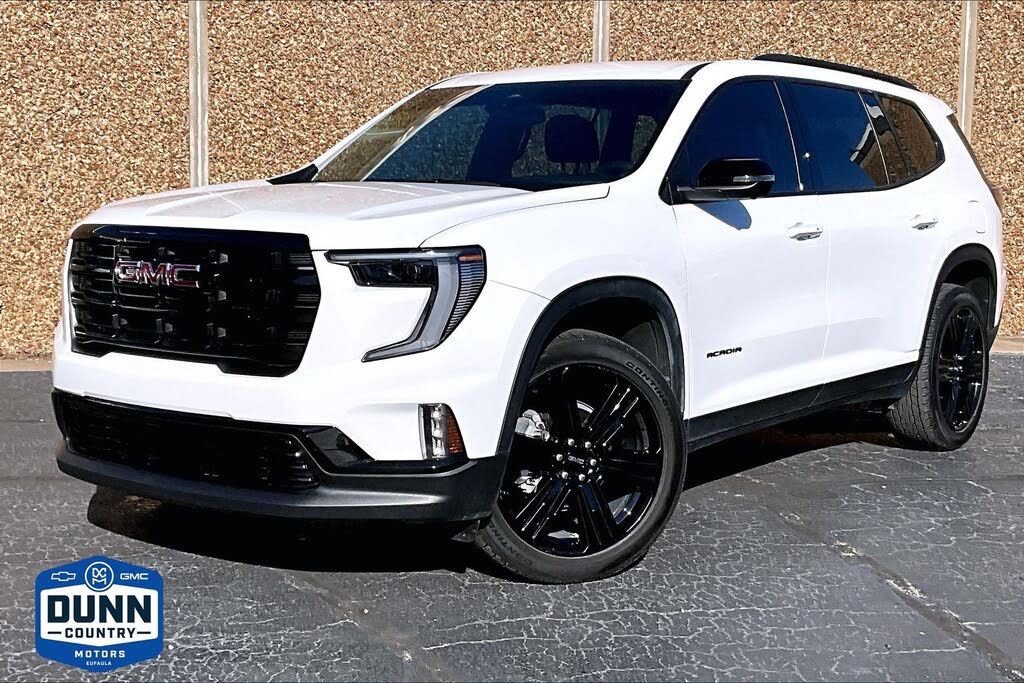2024 GMC Acadia Elevation FWD