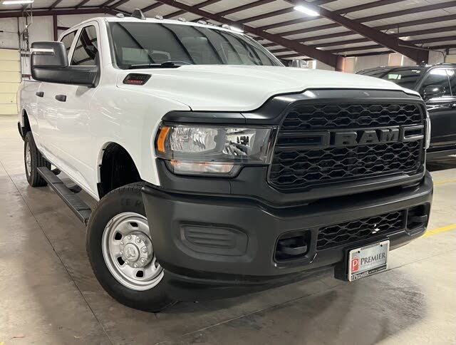 2024 RAM 2500 Tradesman Crew Cab 4WD