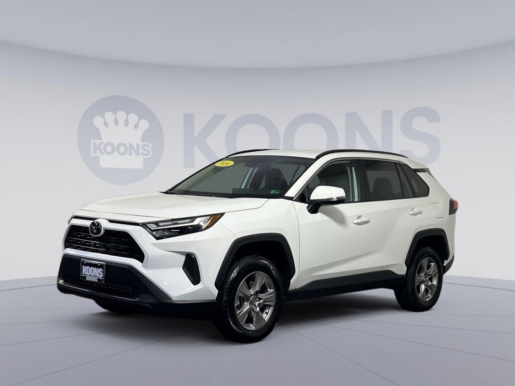 2024 Toyota RAV4 XLE AWD