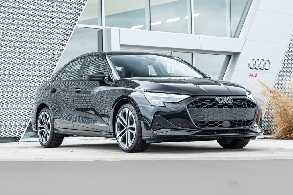 2025 Audi A3 quattro Premium 40 TFSI