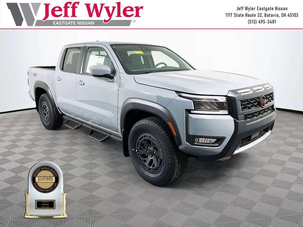 2025 Nissan Frontier PRO-4X Crew Cab 4WD