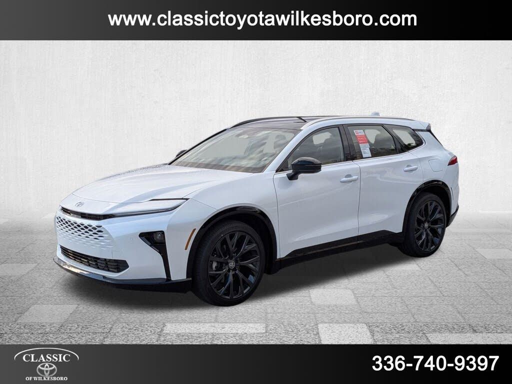 2025 Toyota Crown Signia Limited AWD