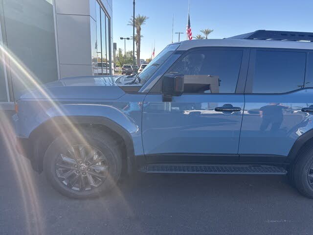 2025 Toyota Land Cruiser 4WD