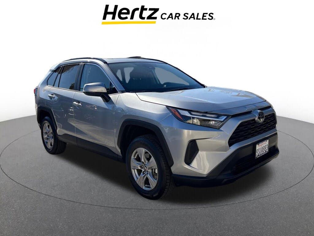 2025 Toyota RAV4 XLE AWD