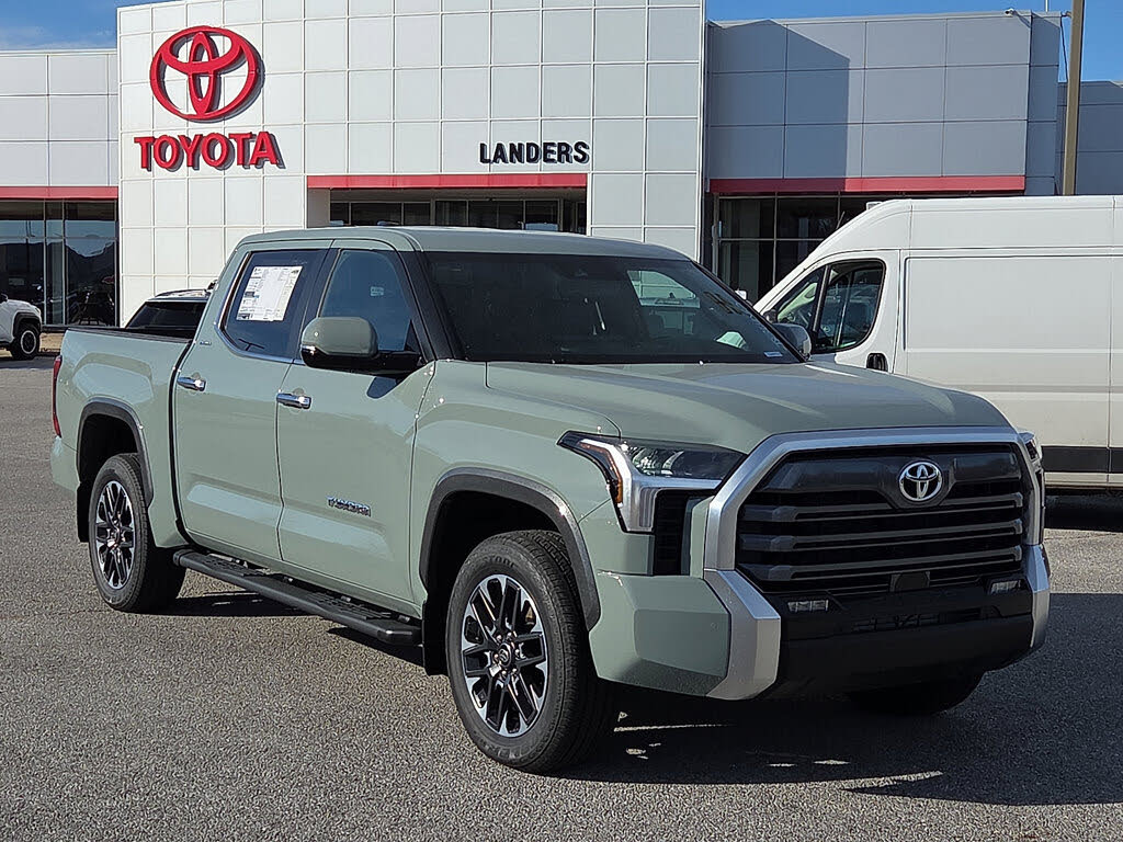 2026 Toyota Tundra Limited CrewMax Cab 4WD