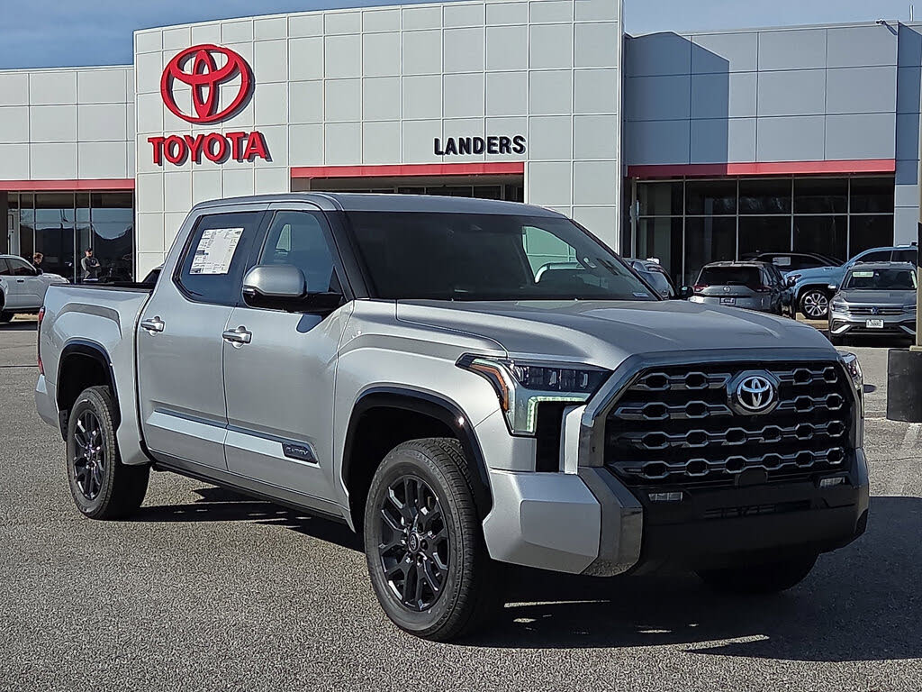 2026 Toyota Tundra Platinum CrewMax Cab 4WD