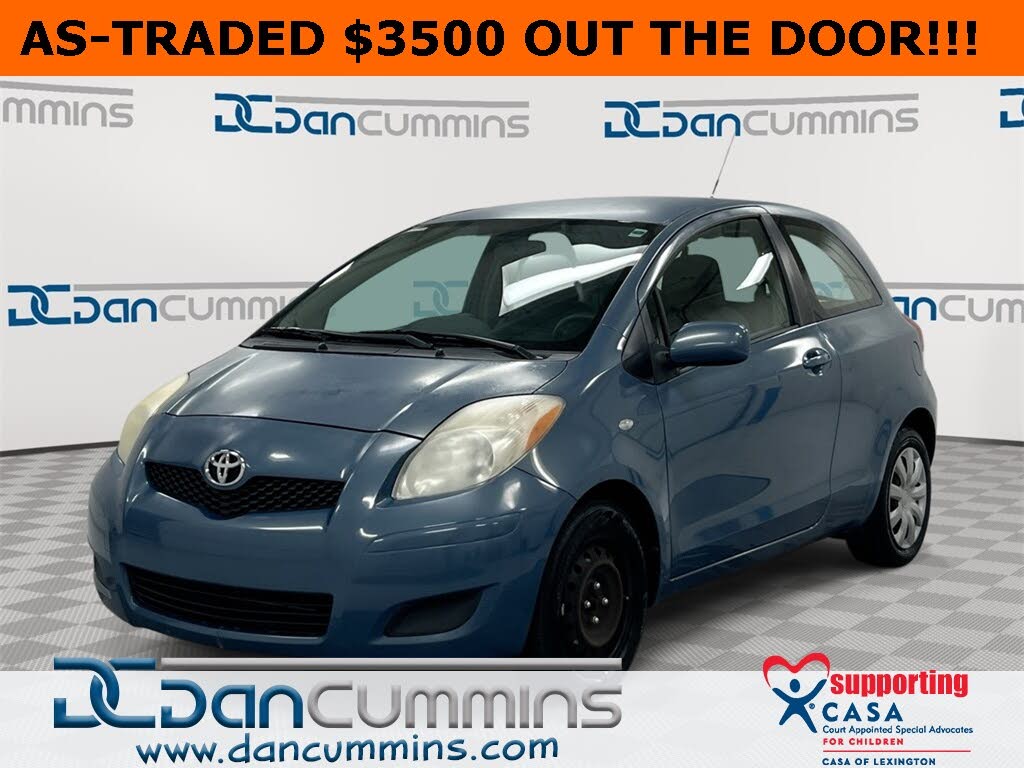 2011 Toyota Yaris 2dr Hatchback