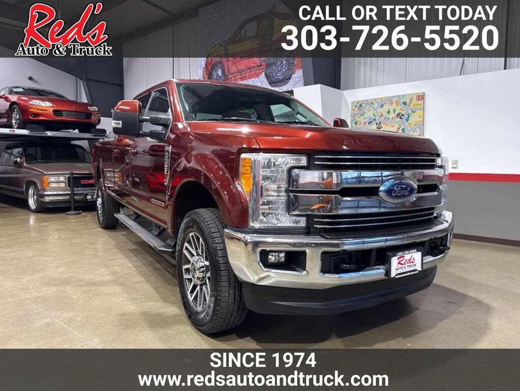 2017 Ford F-350 Super Duty Lariat Crew Cab 4WD
