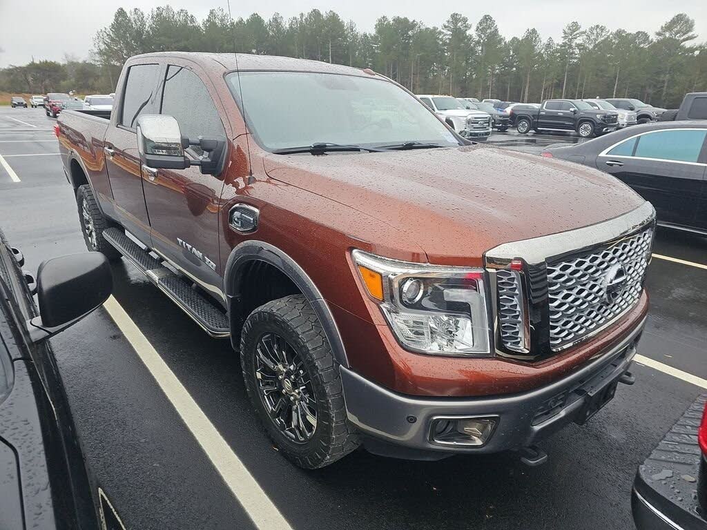 2017 Nissan Titan