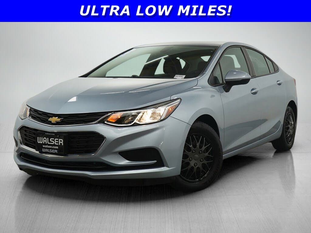 2018 Chevrolet Cruze LS Sedan FWD