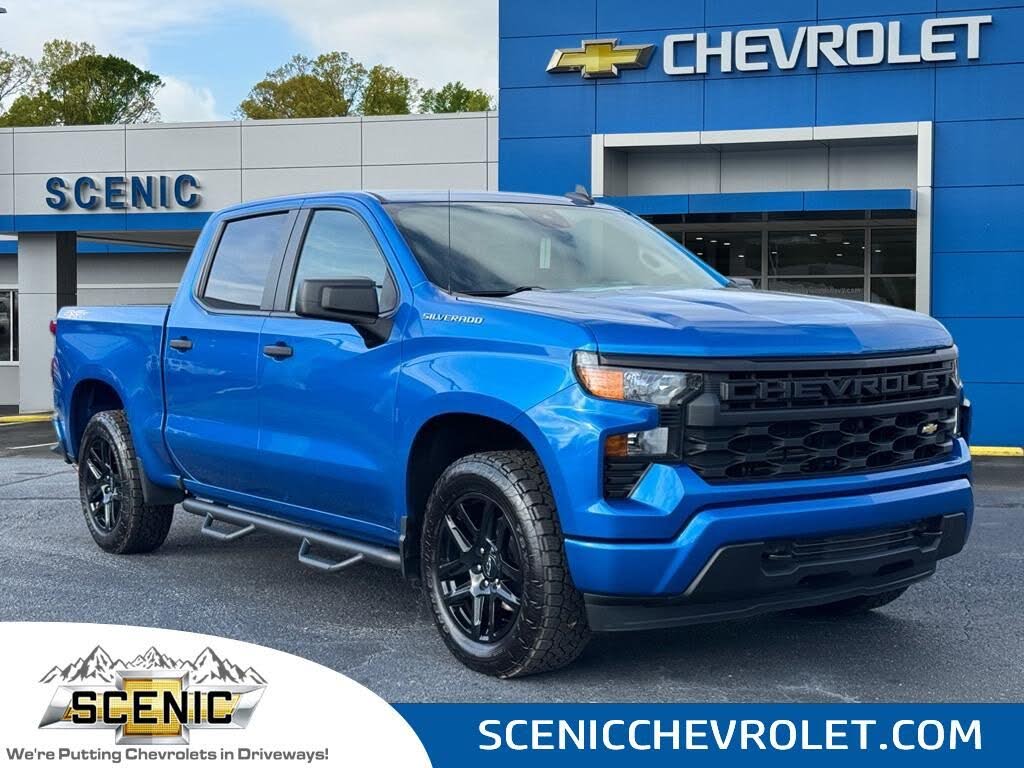 2023 Chevrolet Silverado 1500 Custom Crew Cab 4WD
