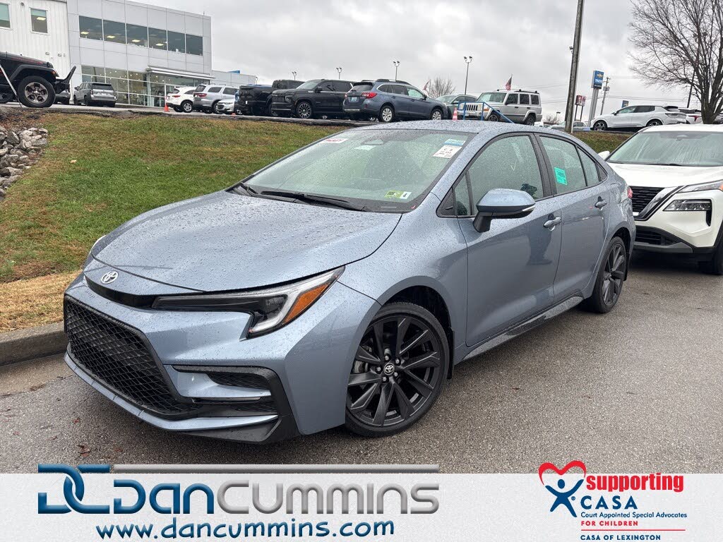 2023 Toyota Corolla SE FWD