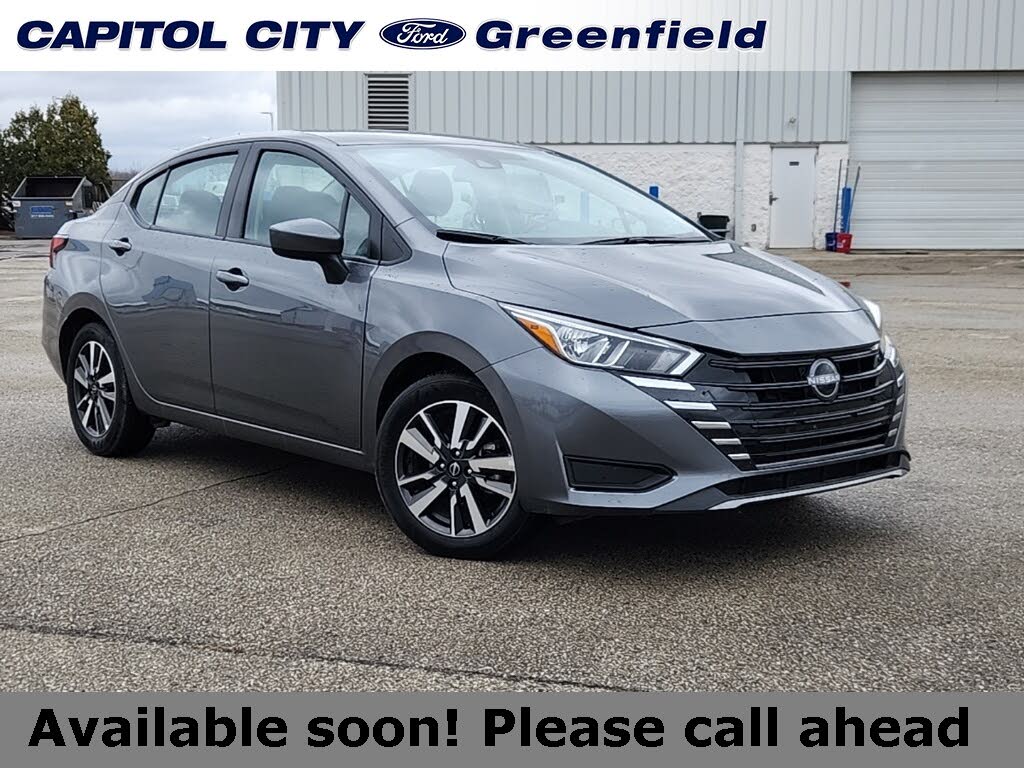 2024 Nissan Versa SV FWD
