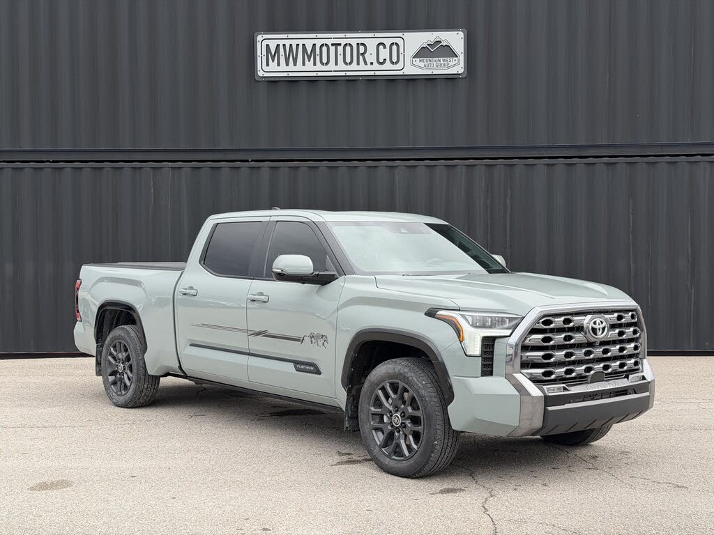 2024 Toyota Tundra Platinum CrewMax Cab LB 4WD