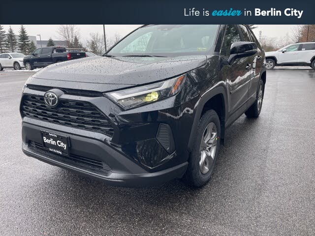 2025 Toyota RAV4 XLE AWD