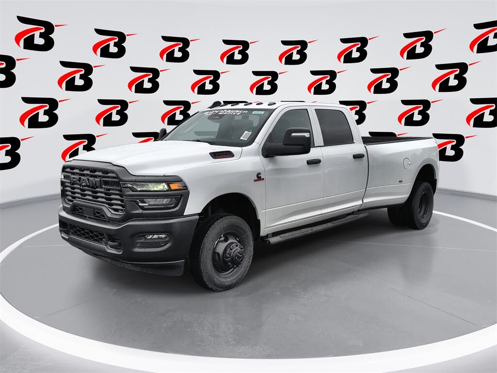 2026 RAM 3500 Tradesman Crew Cab LB DRW 4WD