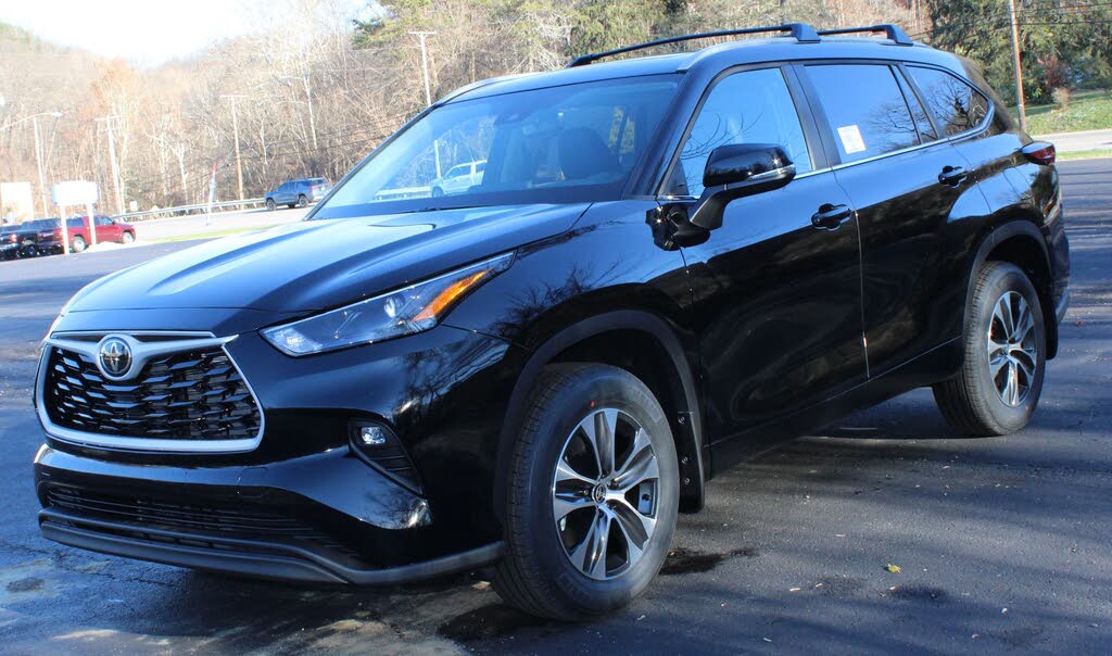 2026 Toyota Highlander XLE AWD
