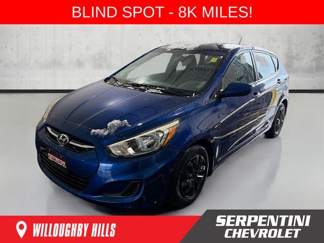 2015 Hyundai Accent GS 4-Door Hatchback FWD