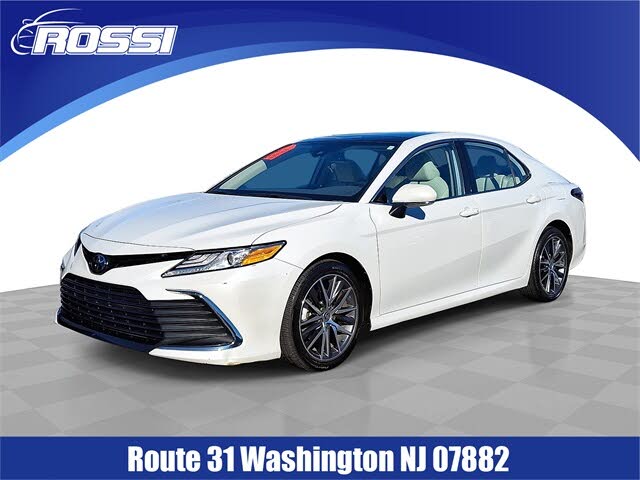 2021 Toyota Camry XLE FWD