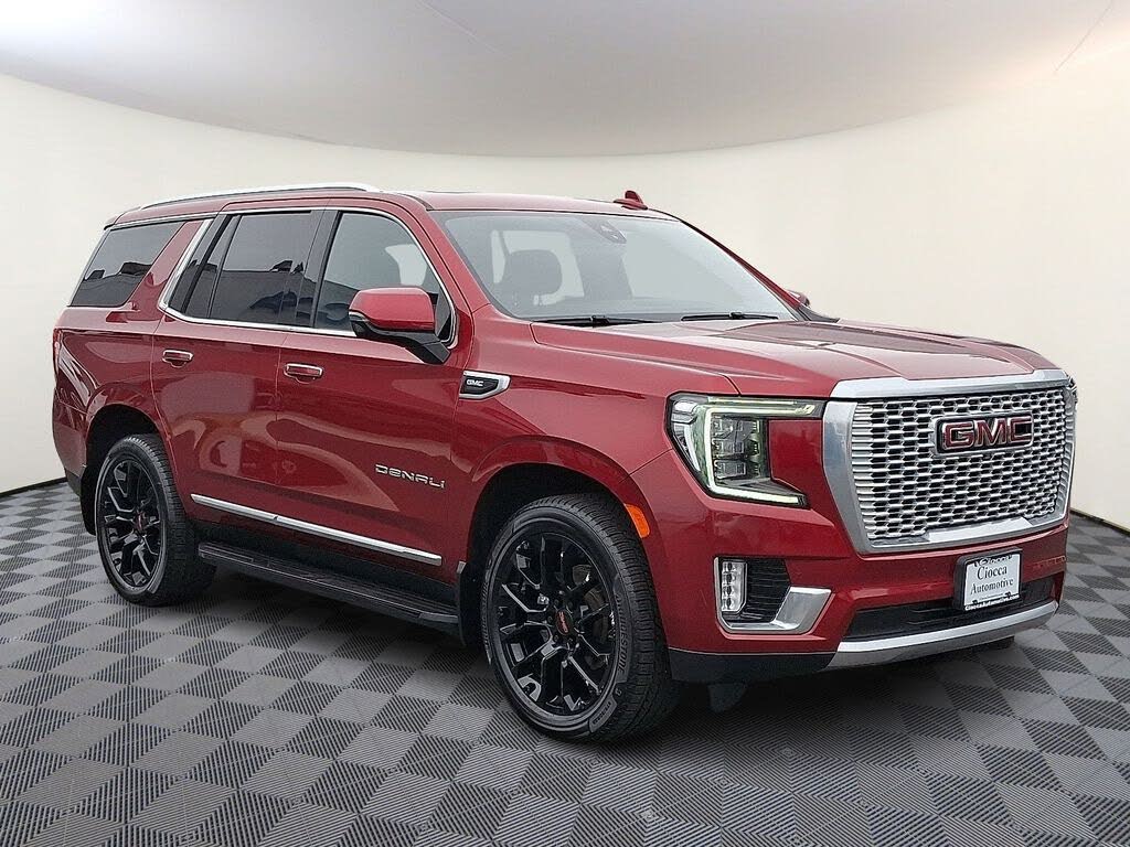 2022 GMC Yukon Denali 4WD