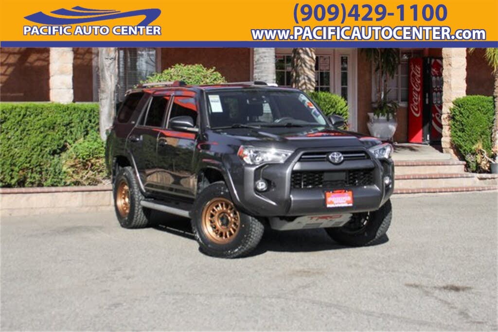 2022 Toyota 4Runner SR5 RWD