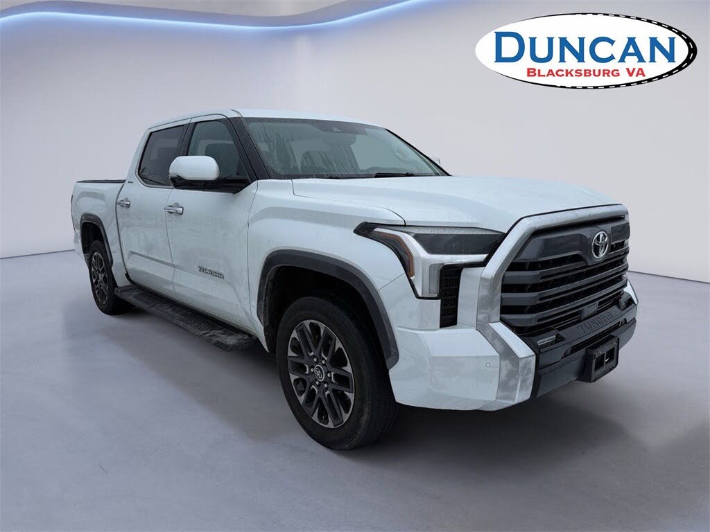 2022 Toyota Tundra Limited CrewMax Cab 4WD