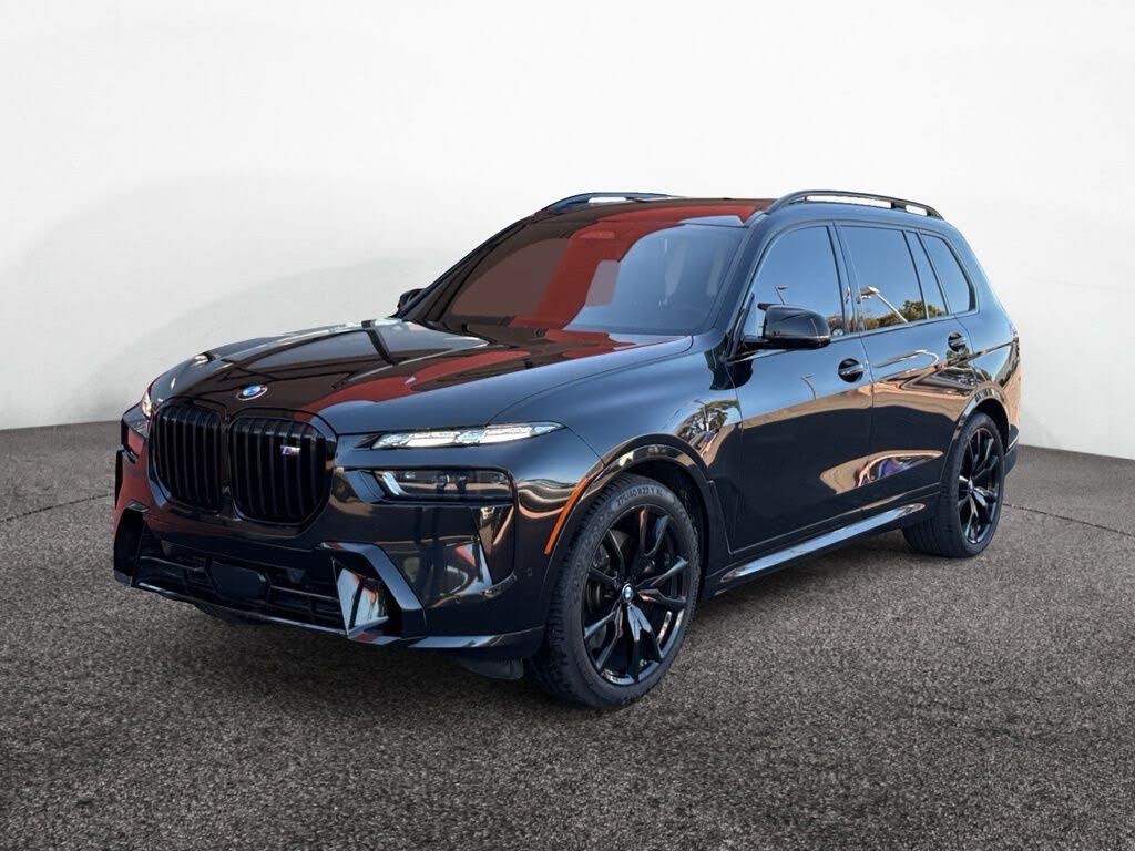 2024 BMW X7 M60i AWD