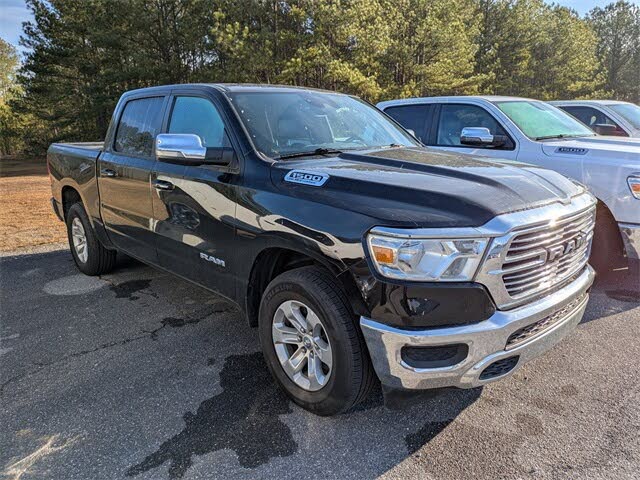 2024 RAM 1500 Laramie Crew Cab 4WD