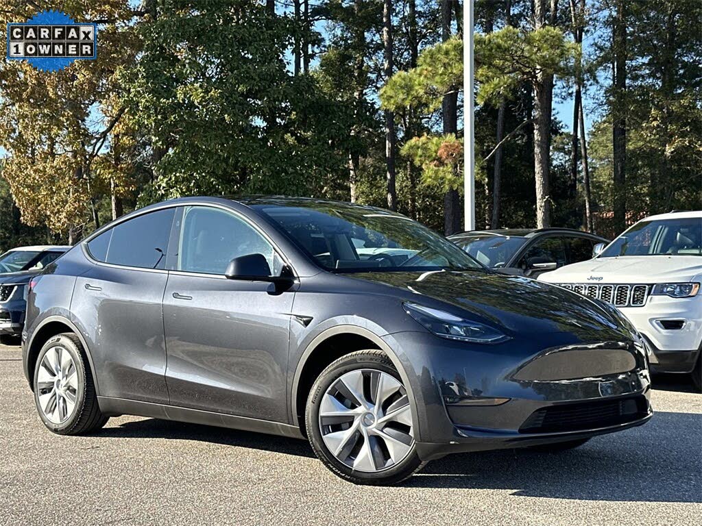 2024 Tesla Model Y Long Range AWD