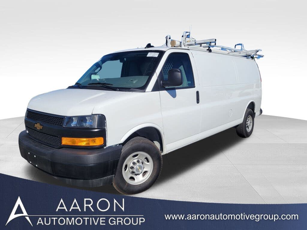 2025 Chevrolet Express Cargo 2500 RWD