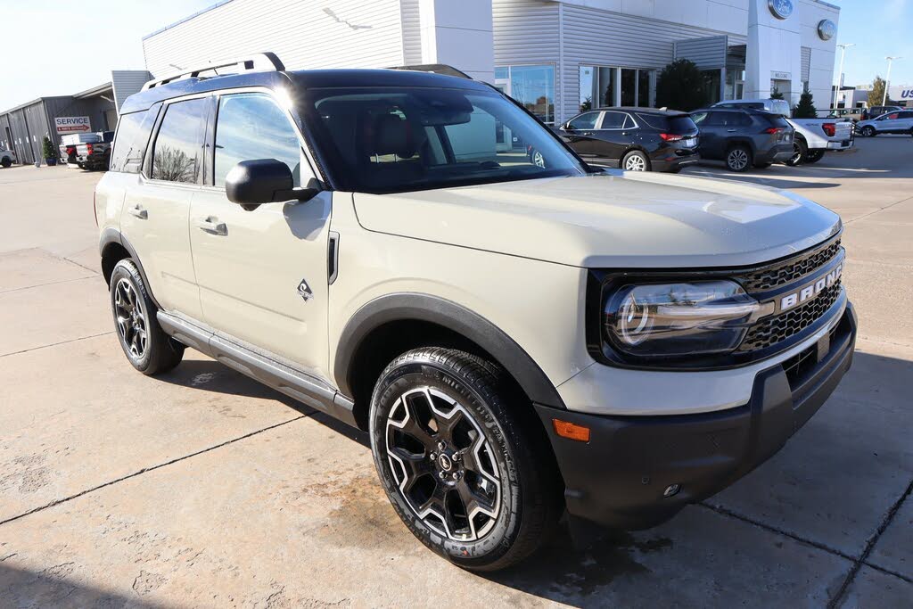 2025 Ford Bronco Sport Outer Banks AWD