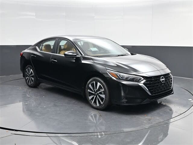 2025 Nissan Sentra SV FWD