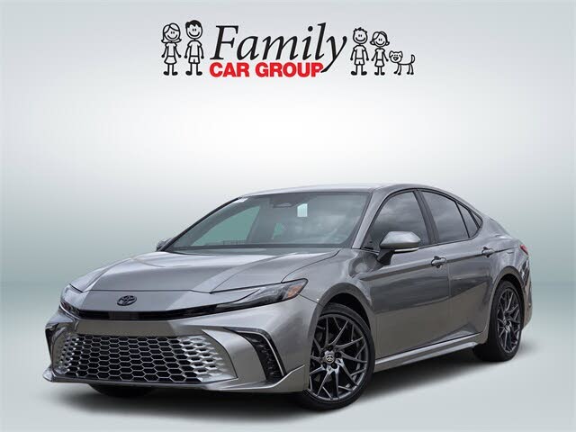 2025 Toyota Camry XSE FWD