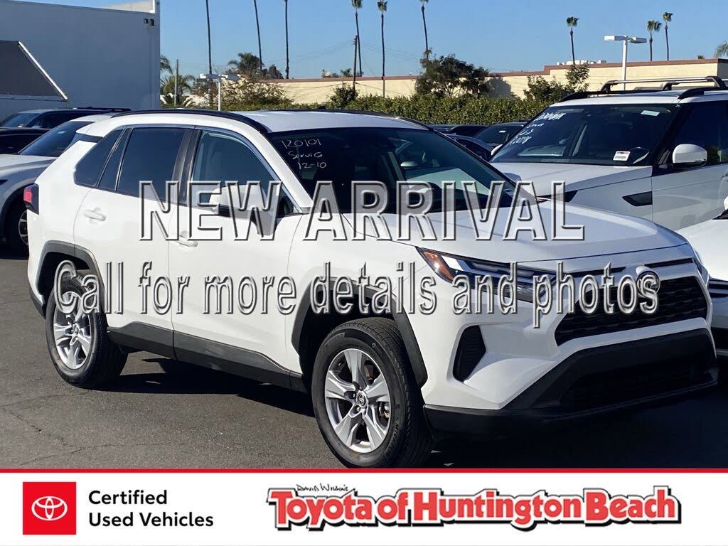 2025 Toyota RAV4 Hybrid XLE AWD