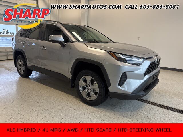 2025 Toyota RAV4 Hybrid XLE AWD