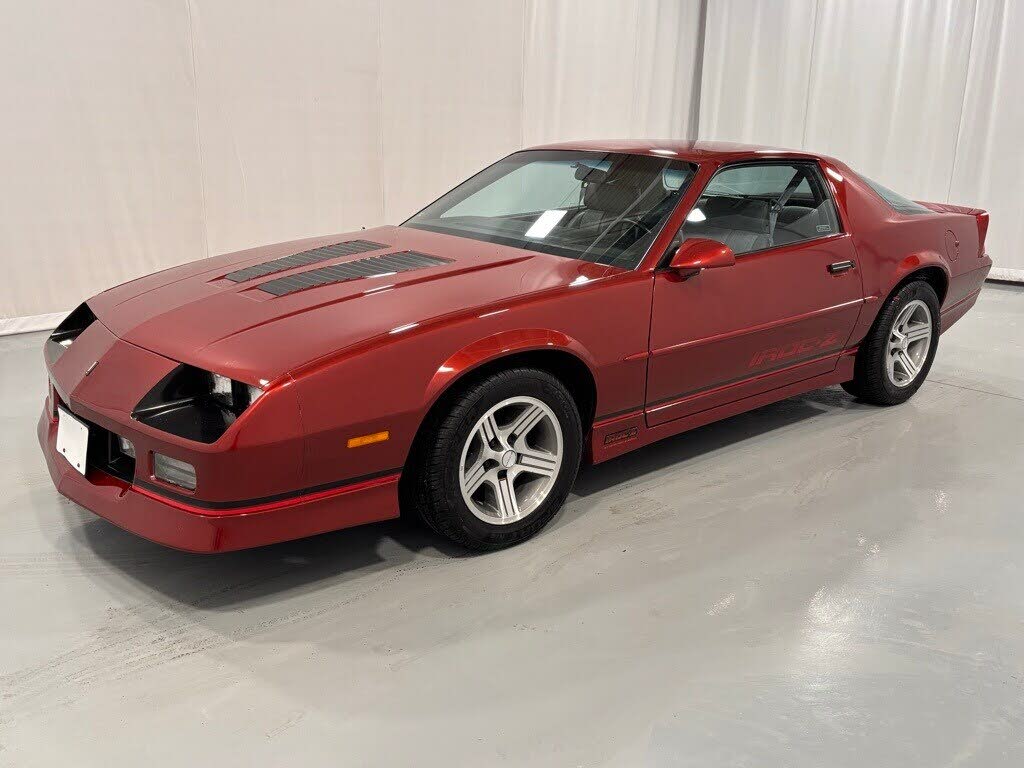 1989 Chevrolet Camaro IROC-Z Coupe RWD