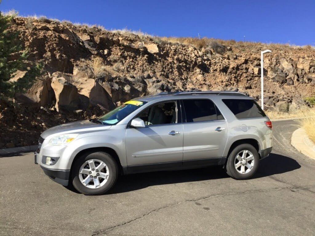 2008 Saturn Outlook XR