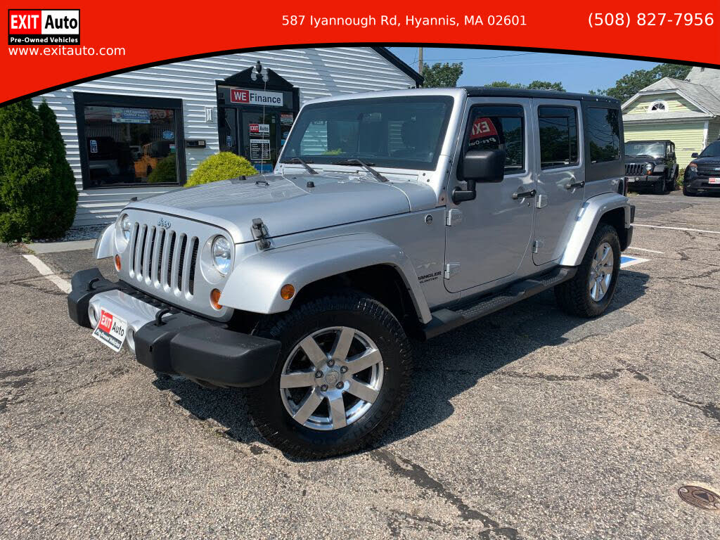 2012 Jeep Wrangler Unlimited Sahara 4WD