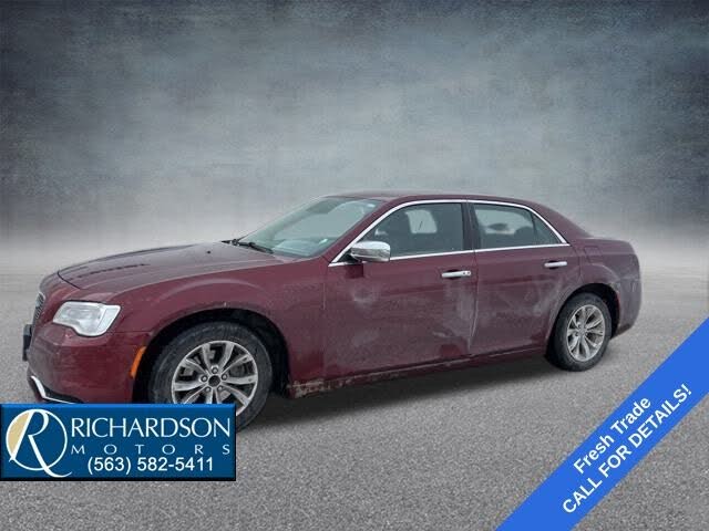 2016 Chrysler 300 Limited RWD