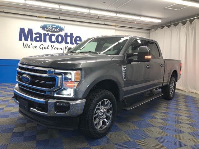 2022 Ford F-250 Super Duty Lariat Crew Cab 4WD