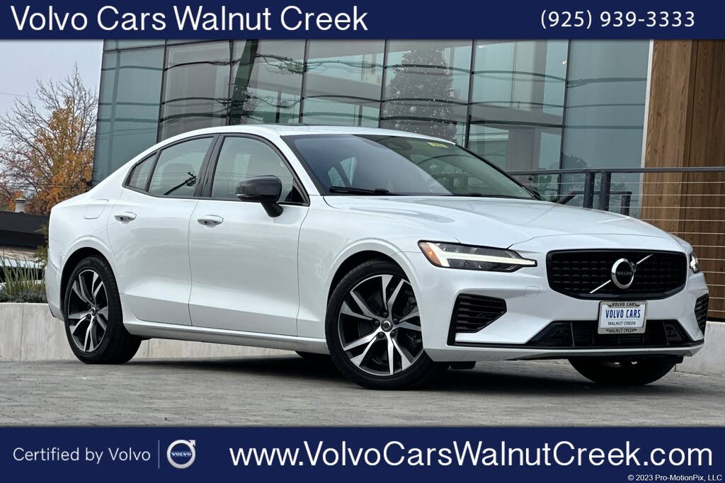 2022 Volvo S60 Recharge R-Design Expression Extended Range eAWD