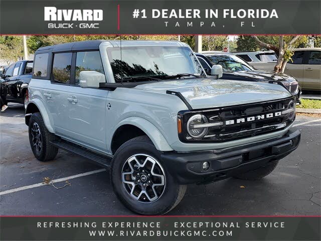 2023 Ford Bronco Outer Banks Advanced 4-Door 4WD